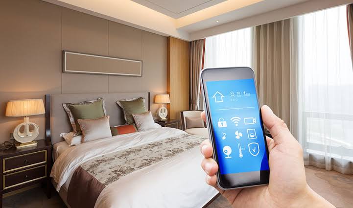 Hospitality Industry Mobile Experiences: Transforming Guest Engagement and Hotel Services
